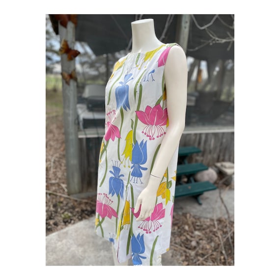 50s 60s Shift Dress Pastel Floral Novelty Print S… - image 1