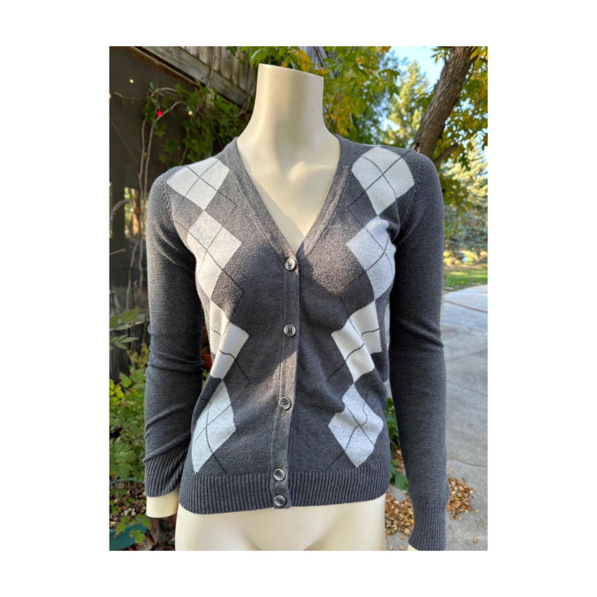 Alfred sung cardigan best sale