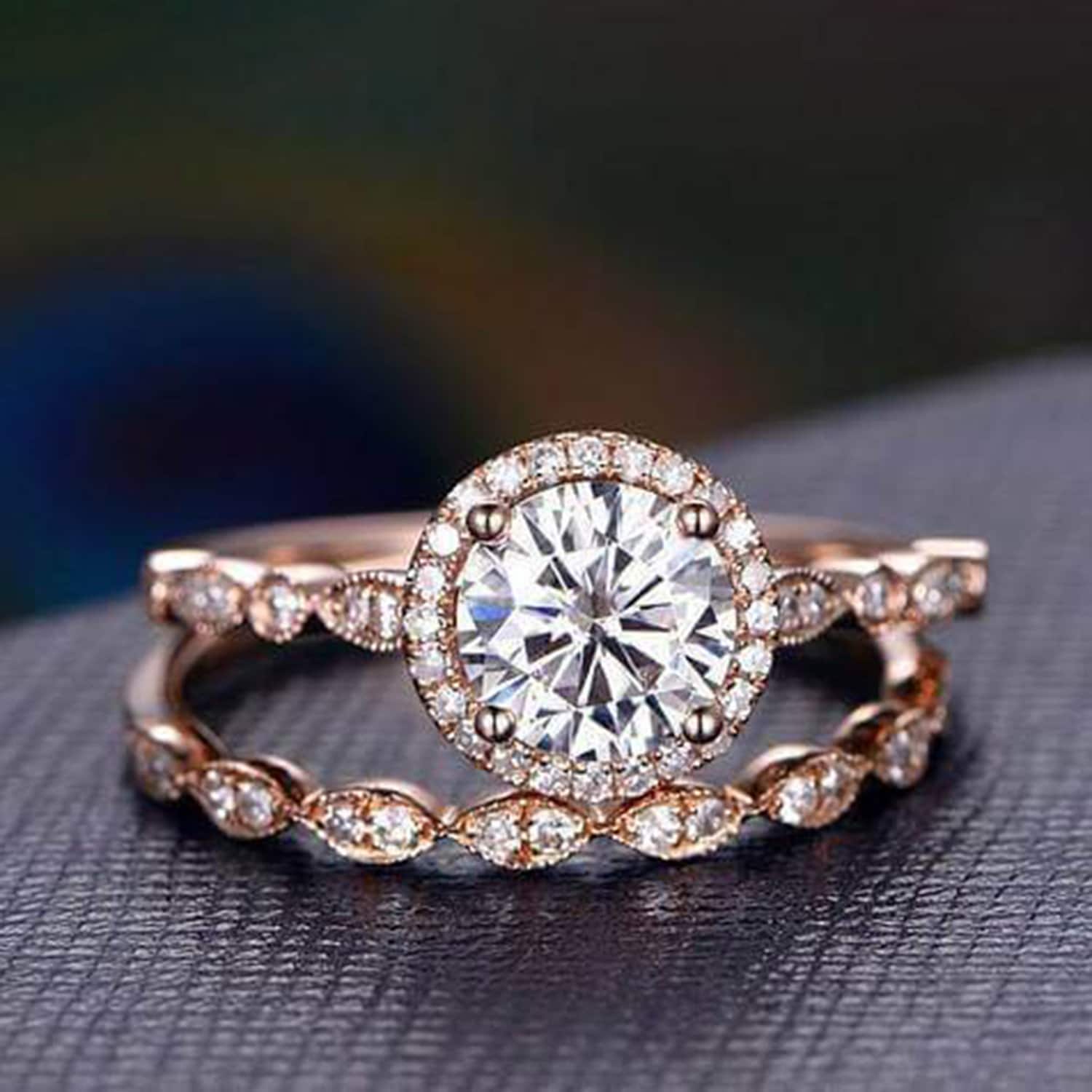 Classic Art Deco 2 Carat Halo Moissanite Diamond 6mm Round Cut Wedding Classic Art Deco 2 Carat Halo Moissanite Diamond 6mm Round Cut Wedding