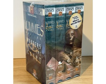 A&E Home Video Mumie i cuda starożytnego Egiptu Zestaw 4 kaset VHS w zapieczętowanej kopercie