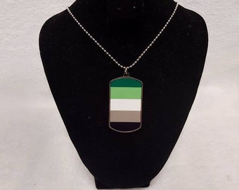 Collar con etiqueta aromática