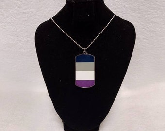 Collar con placa de identificación asexual