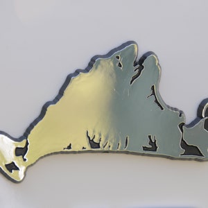 Martha&#39;s Vineyard Chrome Auto Emblem