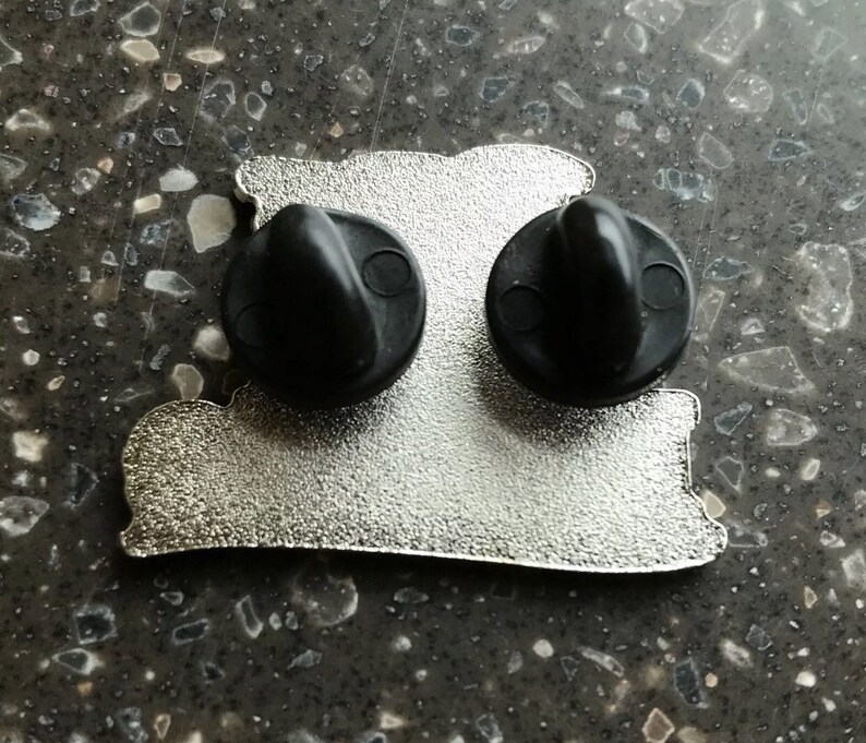 Bernie Sanders 2020 President Enamel Pin  HIGH QUALITY image 1