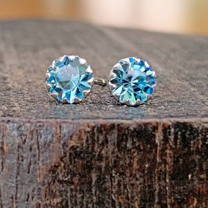 Orecchini con pietra portafortuna in zircone e topazio blu di dicembre con carta regalo Orecchini con pietra portafortuna di dicembre Gioielli in argento sterling per il compleanno, regalo di compleanno