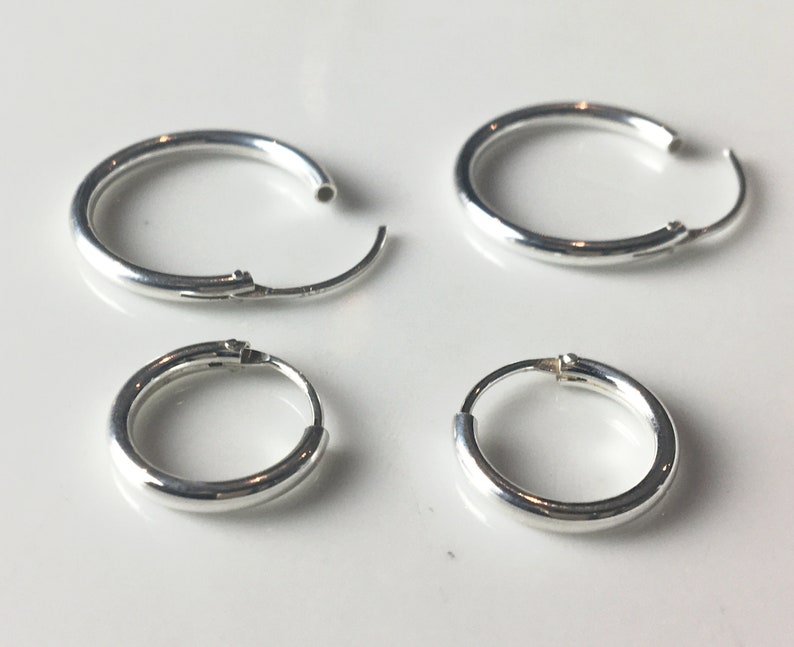 Thick Hoop earrings, Sterling Silver and gold Earrings, Silver 14 mm 16 mm 18 mm 20 mm Hoops, Silver Hoops, Minimalist Hoops 2 mm thick 画像 4