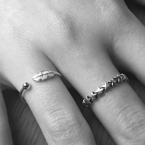 Anello regolabile in argento sterling con piuma Anello in argento con piuma, anello ispirato ai nativi con carta regalo Le piume appaiono quando gli angeli sono vicini