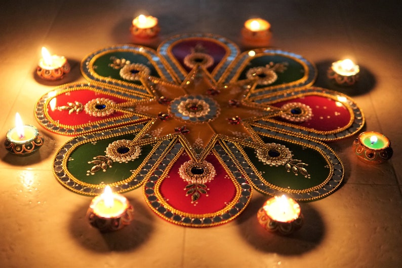 Diwali Rangoli With 8 PC Hand Painted Clay Wax Diya | Diwali Candle ...
