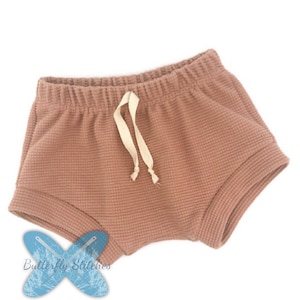 Shorties / Bummies / Diaper cover / Baby Shorts / Baby Bloomers / Waffle knit / Organic Fabric
