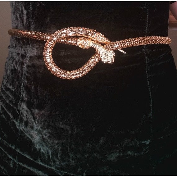 Vintage Gold Mesh Snake Belt/Necklace Accessory
