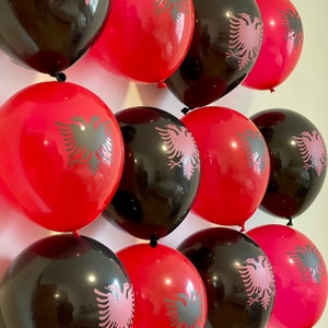Confezione da 10 palloncini bandiera albanese Ballon i Flamurit Shqiptar 10 Paketim