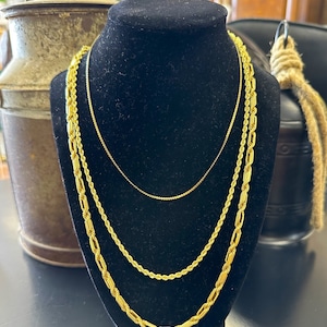 10K Beautiful Gold Chain Necklace / Vintage Gold Necklace / 22" Gold Chain / Gold Rope Chain / Vintage Rope Chain