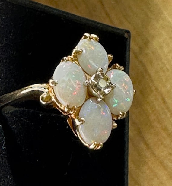 14K Opal Diamond Ring / Vintage Opal Diamond Ring / Opal Diamond Ring / Vintage Rings / Four Opals / 14K Opal / Opal Ring / Vintage Jewelry