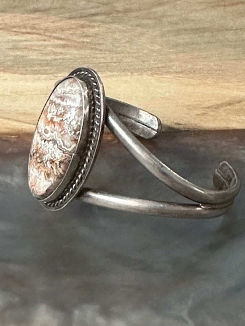 Native American Navajo Sterling Crazy Lace Agate Cuff / Navajo Sterling Mexican Agate Cuff / Vintage Navajo Cuff / Navajo Statment Cuff image 3