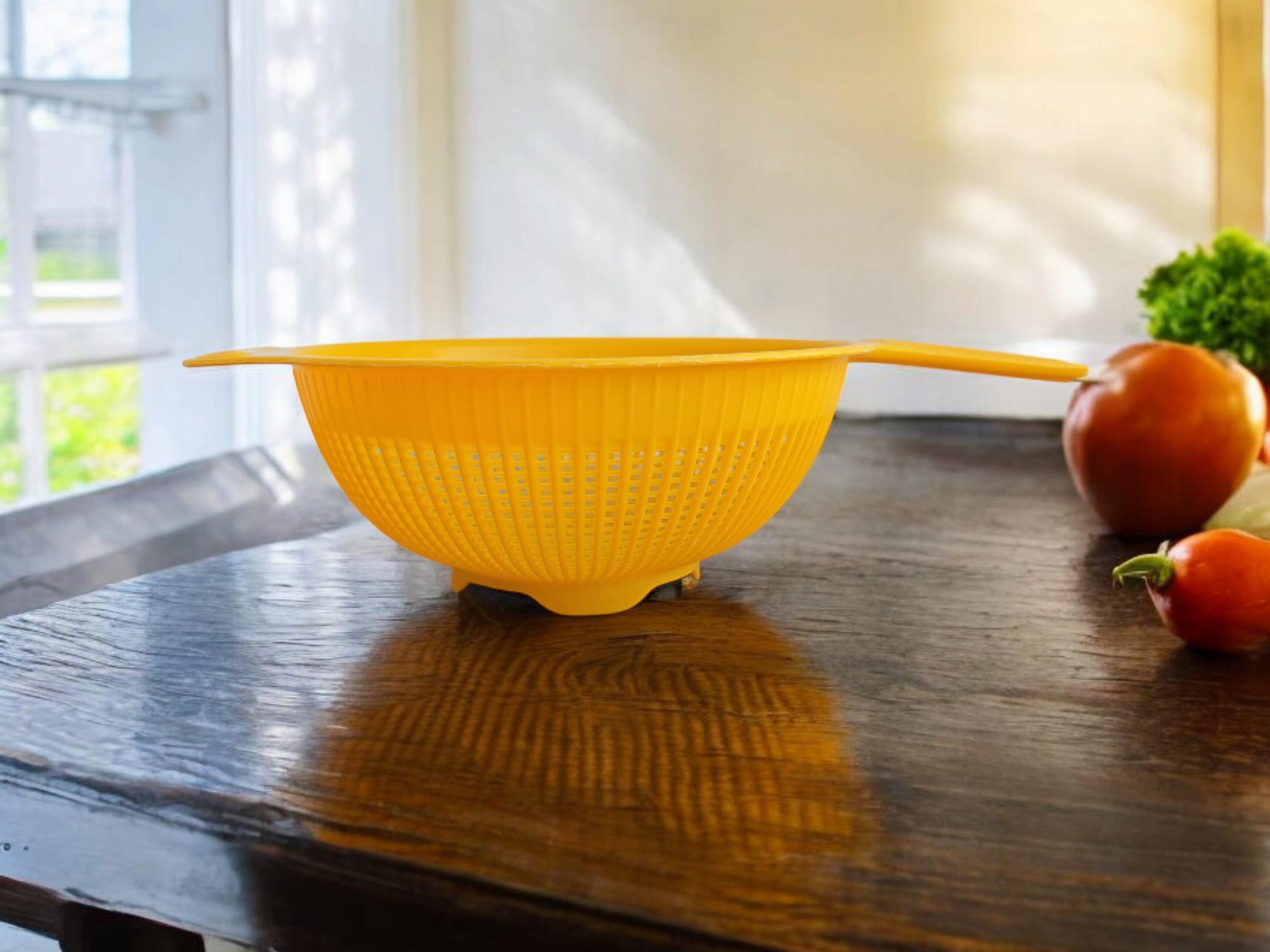 Vintage strawberry colander - Etsy 日本