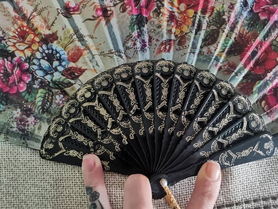 Vintage Black and beige Hand fan, fabric and lace… - image 2