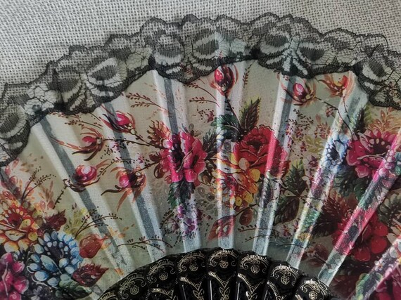 Vintage Black and beige Hand fan, fabric and lace… - image 7