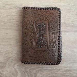 Vintage leather thin wallet, handmade brown genuine leather women wallet, ornated cash holder, unique wallet with tree separations
