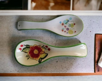Vintage Ceramic spoon rest, floral spoon rest, tea bag rest, chopstick rest, Utensil crock, spoon holder, Utensil holder, collectible spoon