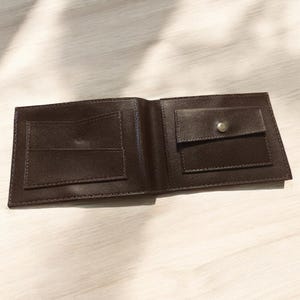 Vintage Eco Leather Brown Wallet: Slim Unisex Card & Coin Holder