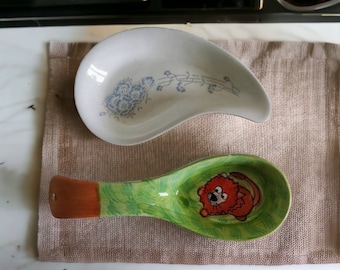 Vintage Ceramic spoon rest, floral spoon rest, tea bag rest, chopstick rest, Utensil crock, spoon holder, Utensil holder, collectible spoon