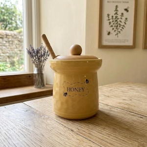 Vintage Ceramic Honey Pot with Wooden Lid and Dipper, Yellow Farmhouse Honey Jar, Syrup Container  Stoneware Honey Dispenser, rustic crock