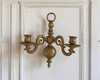 Vintage double arm brass candle holder, wall ornated candlestick, candle stick holder, candle wall sconce, farmhouse brass candle sconce