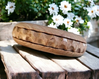 Hand Carved wooden bracelet, Unique light brown bangle, vintage rustic bangle, natural wood bracelet, Retro round bracelet, folk art bangle