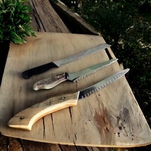 Vintage Kitchen Slicer Knife: Wooden Handle, Retro Cooking