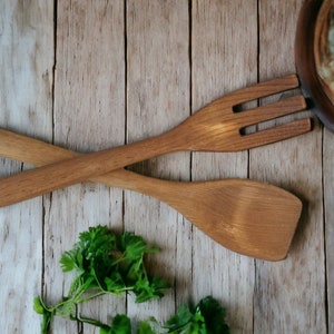 Vintage set of large wooden Hand Carved spoon and fork, wooden spoon, tasting spoon, salad tongs, wooden Cooking spoon, Hand carved spoon
