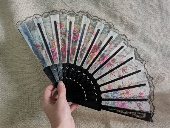 Vintage Black and beige Hand fan, fabric and lace… - image 10