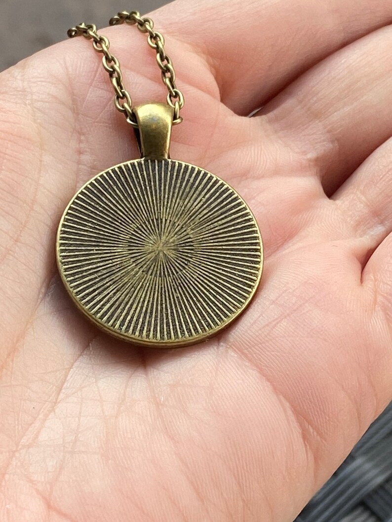 Elephant pendant and chain