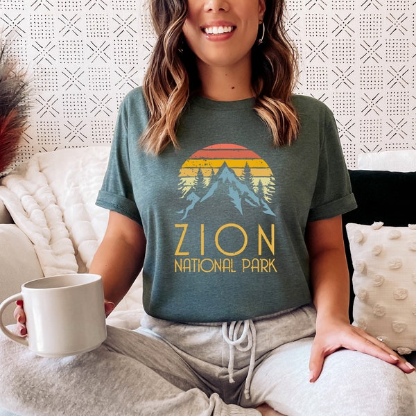 Zion National Park Sweatshirt,  Mountain Sweatshirt, Zion Park Shirt, Zion National Park Camping Shirt, Zion National Park Trip Shirt