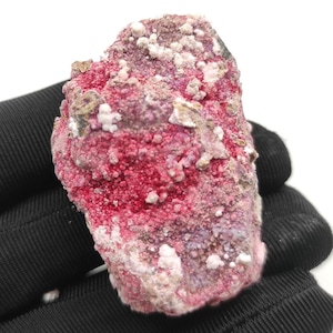 Minéral picropharmacolite rare 88 g - Spécimens de minéraux rares - Bou Azzer, Maroc - Minéraux d&#39;arséniate naturels - Pièce de collection en minéraux