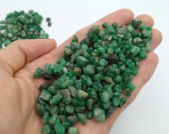 25/50ct Rough Emerald Lot - Natural Untreated Emeralds - Unoiled & Unheated Emeralds from Pakistan - 3-12mm Rough Gemstones - Loose Gems