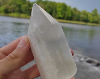 10cm Small Selenite Point Polished Satin Spar Small Selenite
