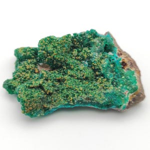 51g Dioptase Crystal Specimen - Dioptase from Sanda, Mindouli, Republic of Congo - Green Dioptase Crystal - Raw Dioptase Mineral Specimen