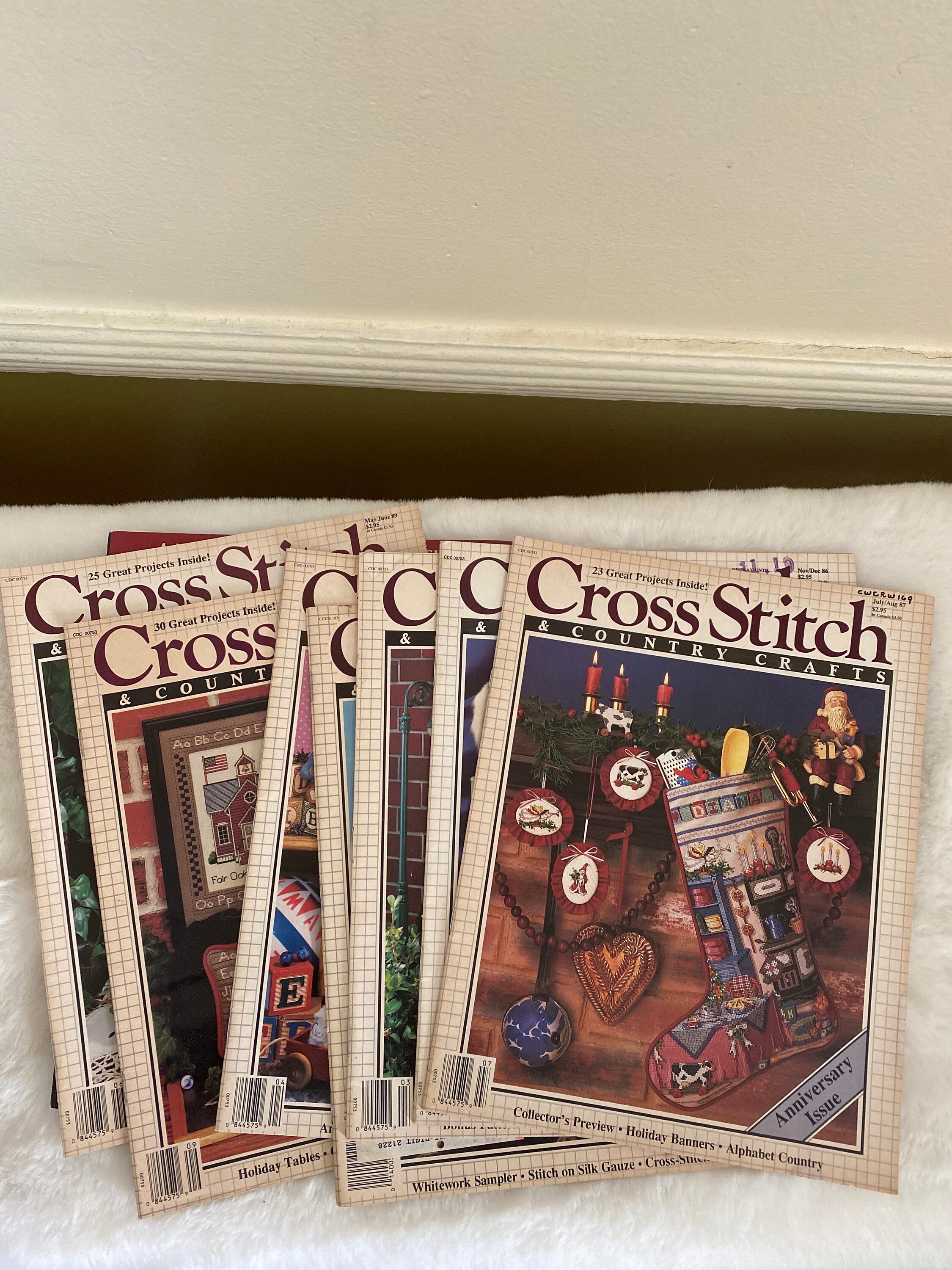 Cross Stitch and Country Crafts Magazine 