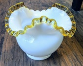 1940s Unmarked Fenton gold crest Milk glass vase