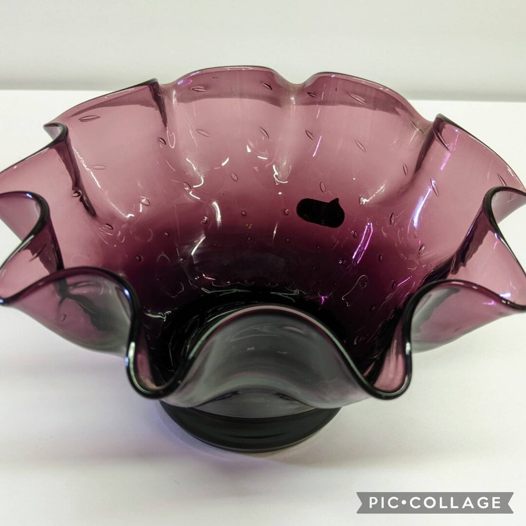 Vintage Bischoff Glass Kingstown 505 Amethyst Crimped Bowl Etsy