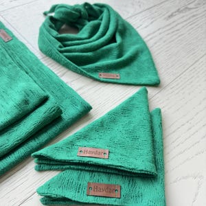 Personalized Green Dog Bandana with Custom Leather Name Tag, Breathable Cotton Pet Scarf for Small to Large Dogs, Unique Gift for Dog Lovers