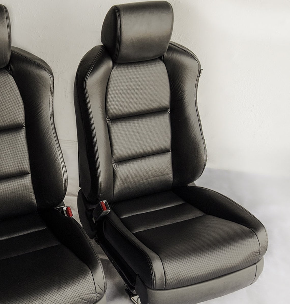 For 04 05 06 Acura TL Front Right Passenger Seat Back Upholstery