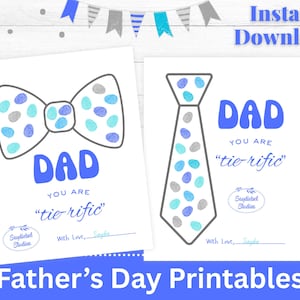 Op de afbeelding: Twee Vaderdag printables met een vlinderdas- en stropdasontwerp. De vlinderdas en stropdas zijn versierd met blauwe en grijze stippen. Het woord "DAD" staat in blauw, met de zin "tie-rific". De tekst "Direct downloaden" staat bovenaan.