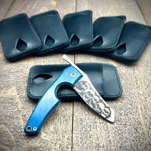 Belt Sheath for the Les Fines Lames Cigar Cutter Knife.
