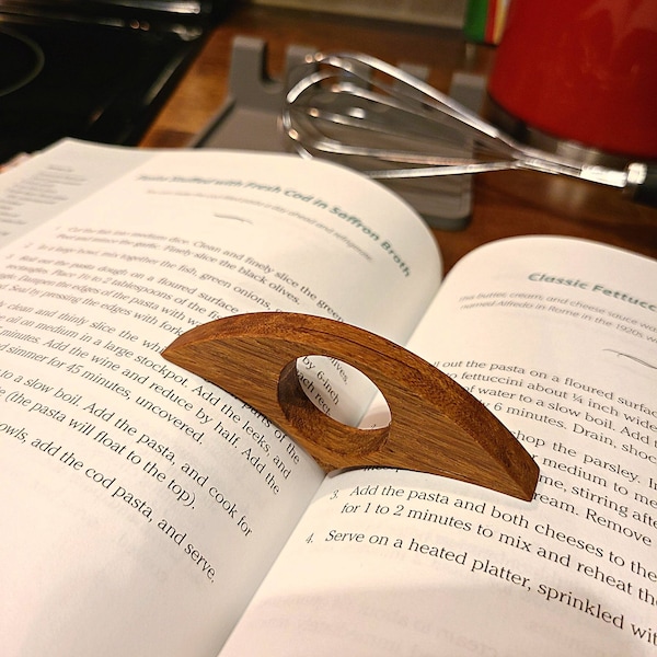 Book Page Holder, Reclaimed Wood Thumb Page Holder, Handmade Wooden Thumb Book Holder, Perfect Book Nerd Gift. Thumb Saver