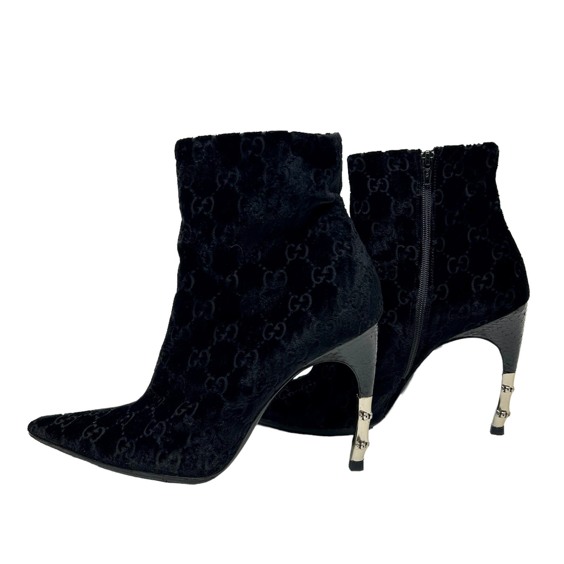 Gucci velvet boots 2025