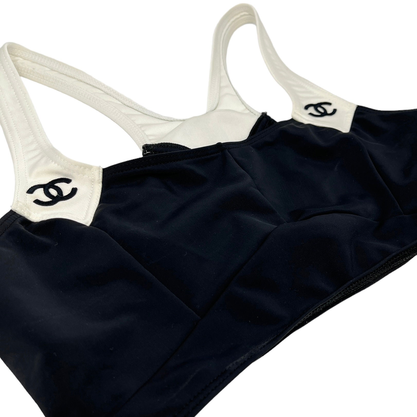 CHANEL CCマーク　水着　新品未使用　国旗　レア　42 CHANEL CCマーク 水着 新品未使用 国旗 レア 42