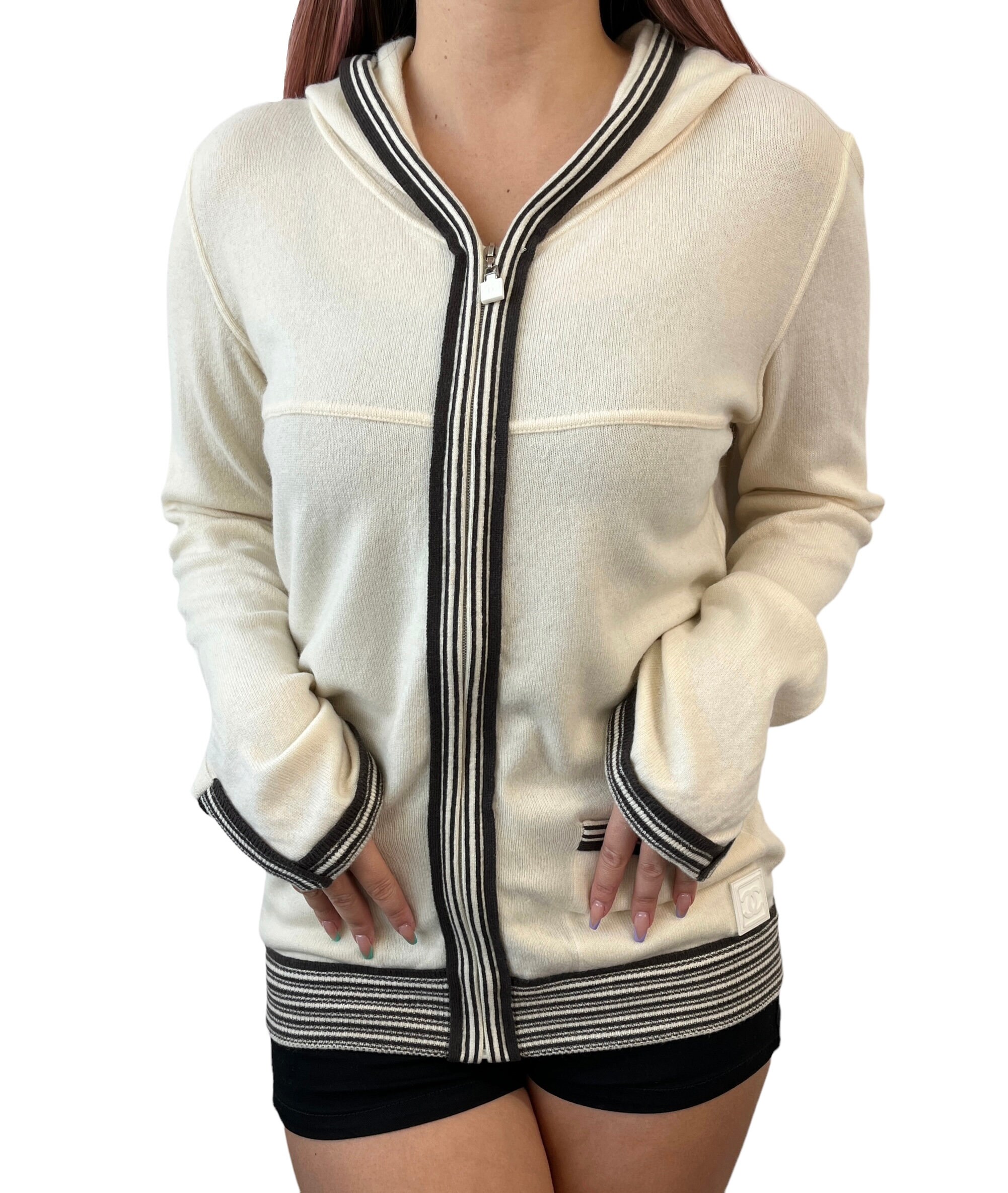 CHANEL Sweatshirts & Hoodies for Women - Poshmark