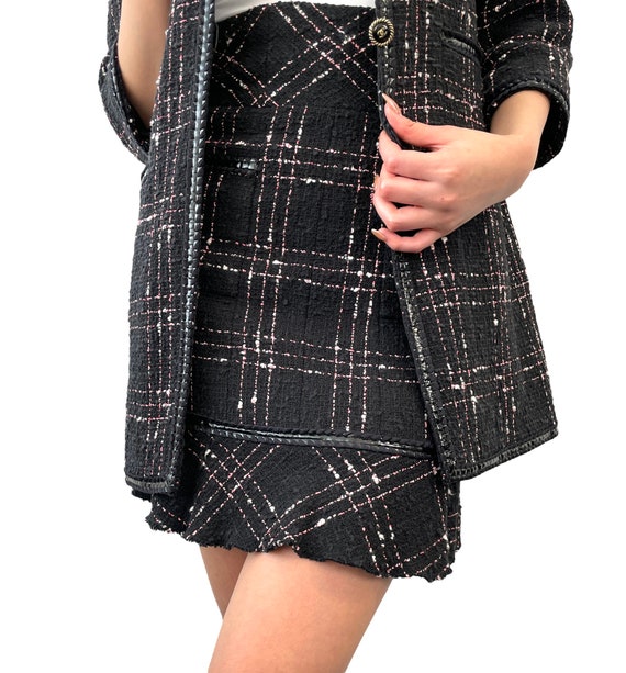 CHANEL Vintage 07P CC Logo Tweed Skirt Suits 36 Jacket Black
