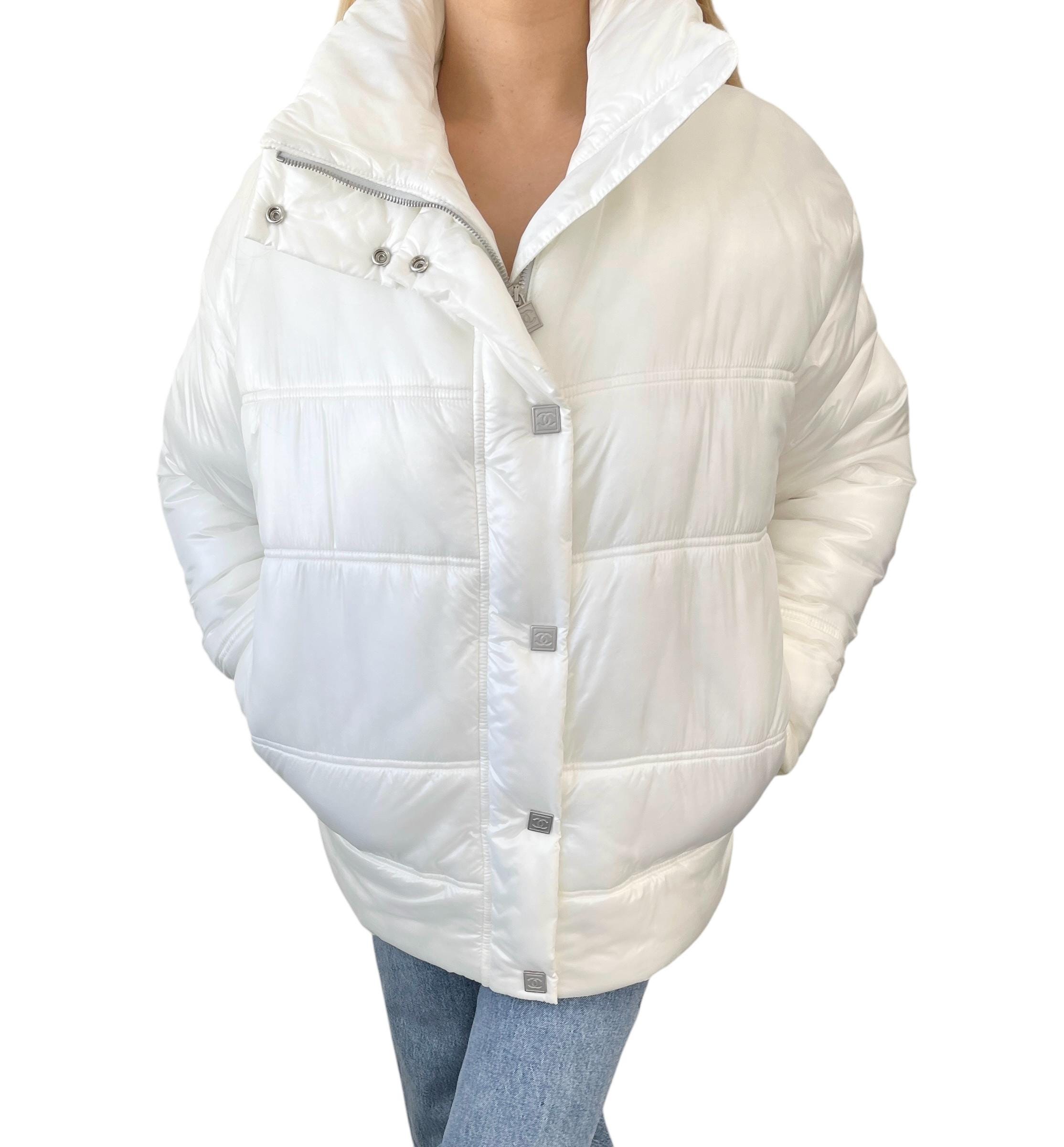 Chanel puffer jacket - Etsy.de